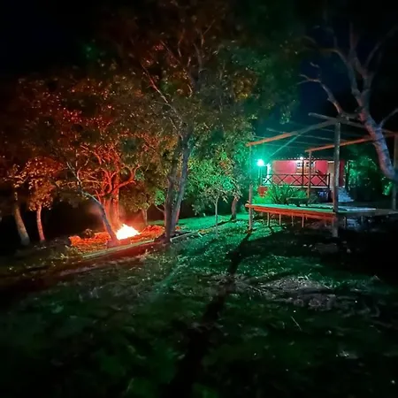Cantinhos Do Cipo - Chales Privativos Com Hidro Serra do Cipo National Park Exterior photo